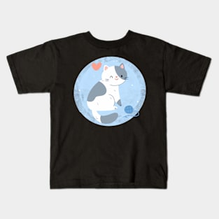 Cute Kitty With Yarn Kids T-Shirt